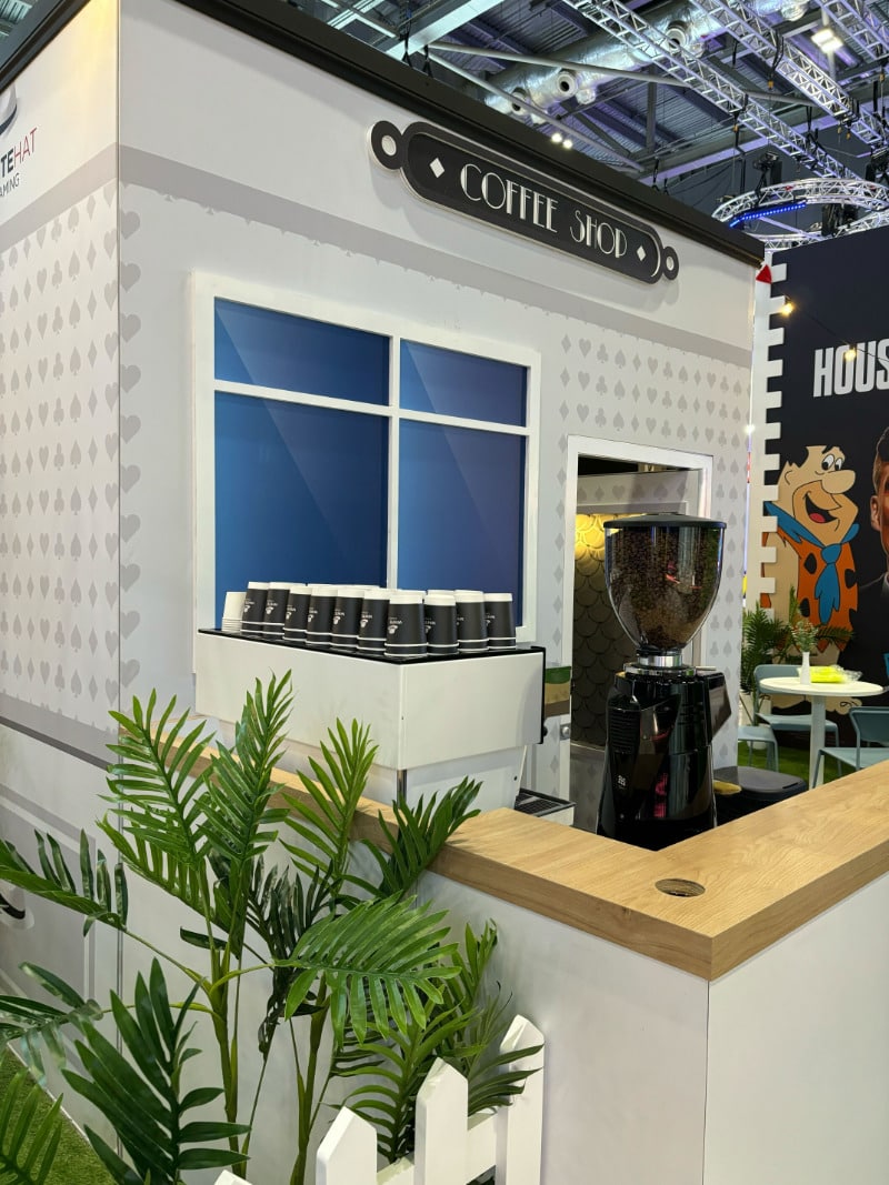 Barcelona mobile coffee bar and barista exhibition service